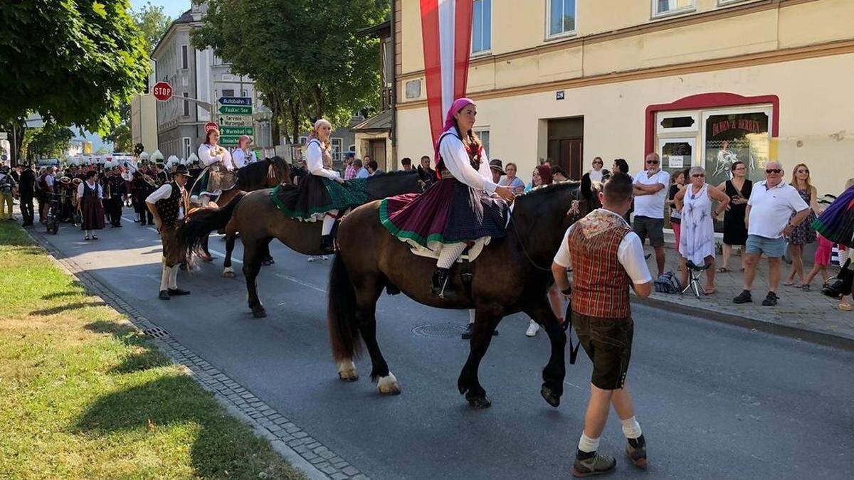 Der Festzug begann um 17 Uhr