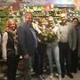 Andrea Nagel (Fünfte von links) konnte zahlreiche Besucher begrüßen