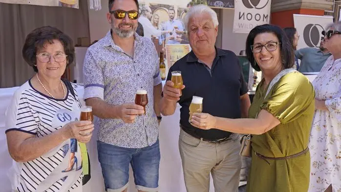 Das dritte Vulkanland Bierfestival lockte kürzlich rund 300 Bierfans in den Innenhof des Schlosses Kornberg