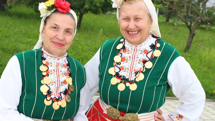 Bernd Prettenthaler vom "Verein zur Pflege internationaler Volkskultur" lud mit seinem Team zum Festival Folklore Global.