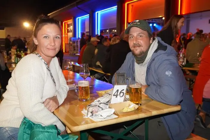 Am Abend wechselte die Veranstaltung endgültig in den Partymodus.