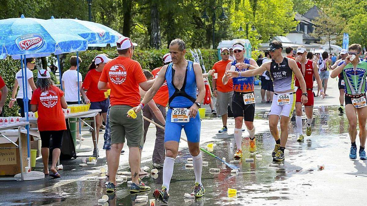 Ohne die zahlreichen freiwilligen Helfer wäre der Ironman Austria nicht durchführbar