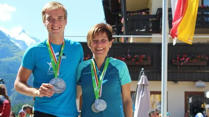 Leon Fian (18) wurde beim Großglockner Berglauf Erster in seiner Altersklasse, Heidi Striednig in der AK W40 Dritte.