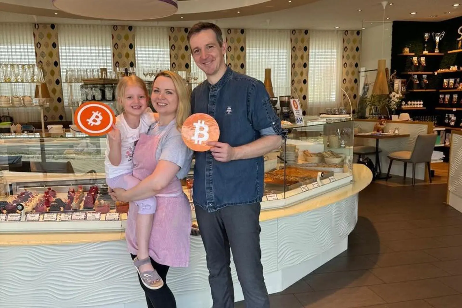 Ab sofort gibt es bei den Tortenkomponisten Kuchen und Eis für Bitcoins