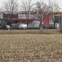 Die meisten der Opfer wurden vor der Disco abgepasst und in dieses Feld gezerrt