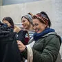 Archivbild vom November 2019: Der Be Thrifty Vintage Kilo Sale erfreut sich größter Beliebtheit - mittlerweile natürlich mit Mund-Nasen-Schutz