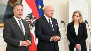 Beim Geld hört sich der Spaß auf: Andreas Babler (SPÖ), Christian Stocker (ÖVP) und Beate Meinl-Reisinger (Neos)