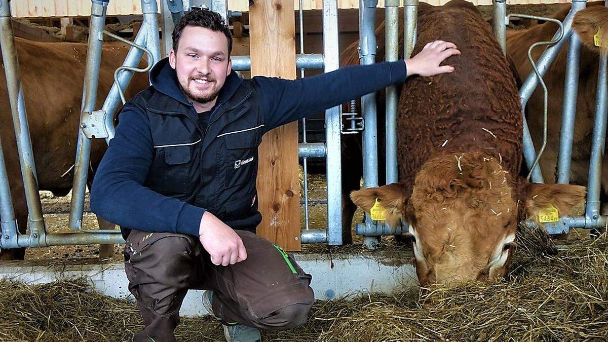 Stefan Buchegger mit seinem Stier &quot;Octobre&quot;