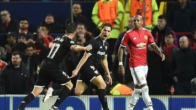 Ben Yedder schoss ManUnited K.o.