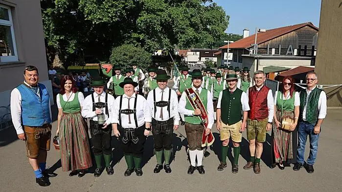 Mit einem Bezirksmusikertreffen feierte die Marktmusikkapelle St. Peter am Ottersbach das 150-jährige Bestehen.