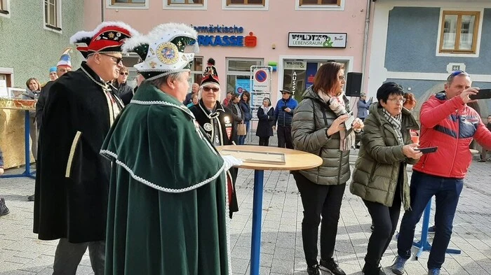 Pünktlich zu Faschingsbeginn kehrten in St. Lambrecht das Prinzenpaar Andi und Babsi ein.