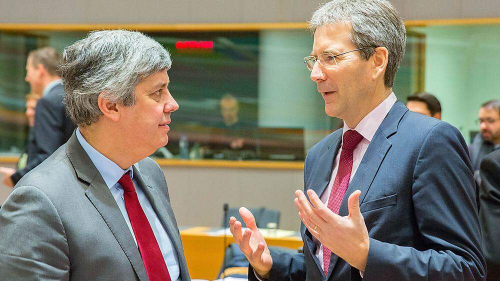 Eurogruppenvorsitzenden Mario Centeno und Hartwig Löger im Jänner in Brüssel 