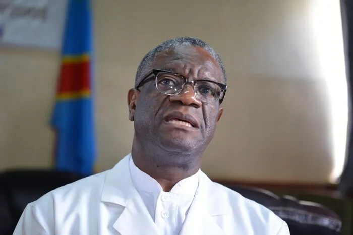 DENIS MUKWEGE - Ein Jahr vor Snowden erhielt der Arzt Mukwege den Preis für seinen Einsatz für Frauen, die in Kriegszeiten sexueller Gewalt ausgesetzt gewesen sind. Fünf Jahre später wurde er 2018 schließlich mit dem Friedensnobelpreis geehrt. Der 64-Jährige gilt als weltweit führender Experte für die Behandlung von Verletzungen durch Gruppenvergewaltigungen und als Aktivist gegen sexuelle Gewalt.  