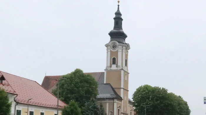In der Pfarrkirche Gnas fand der Gottesdienst statt, bei dem es Dank und auch Kritik gab