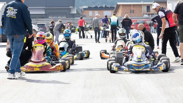 Am Samstag, dem 27. September, fand im PS Racing Center Greinbach die Steirische Meisterschaft im Rennkart statt.