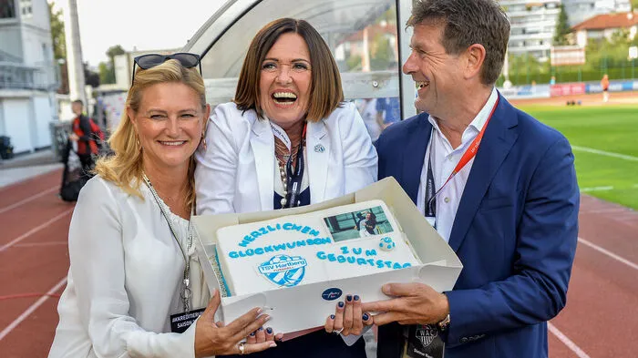 Waltraud Riegler, Geburtstagskind Brigitte Annerl und Dietmar Riegler (von links)