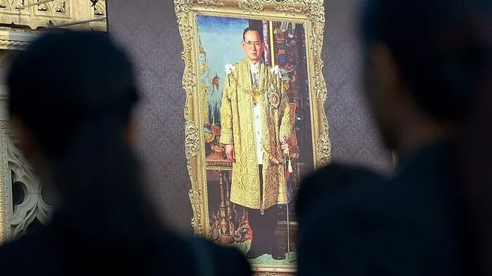 Nach dem Tod von König Bhumibol Adulyadej wurde eine einjährige Trauerzeit ausgerufen