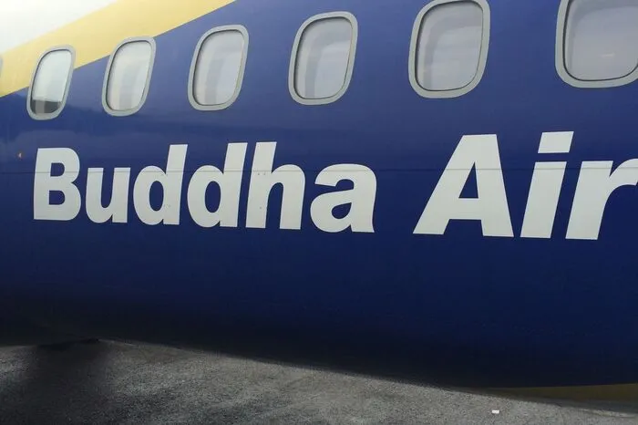 ... und stressfrei. Kein Wunder, denn die Fluglinie für diesen ungewöhnlichen Flug heißt auch Buddha-Air.