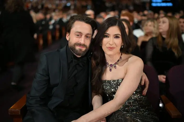 This handout picture courtesy of the Academy of Motion Picture Arts and Sciencies (AMPAS) shows US actor Kieran Culkin and wife Jazz Charton during the 97th Annual Academy Awards at the Dolby Theatre in Hollywood, California on March 2, 2025. (Photo by Richard Harbaugh / AMPAS / AFP) / RESTRICTED TO EDITORIAL USE - MANDATORY CREDIT 
