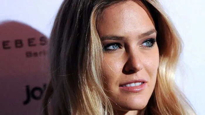 Bar Refaeli