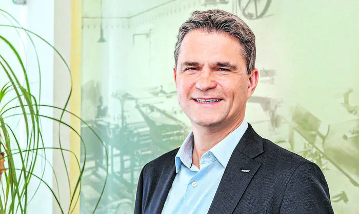 Werksdirektor Peter Putz ist stolz auf das Gesundheitsprogramm von Sappi