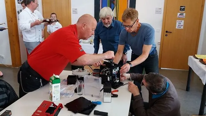 Im Reparaturcafé ist ständig viel zu tun