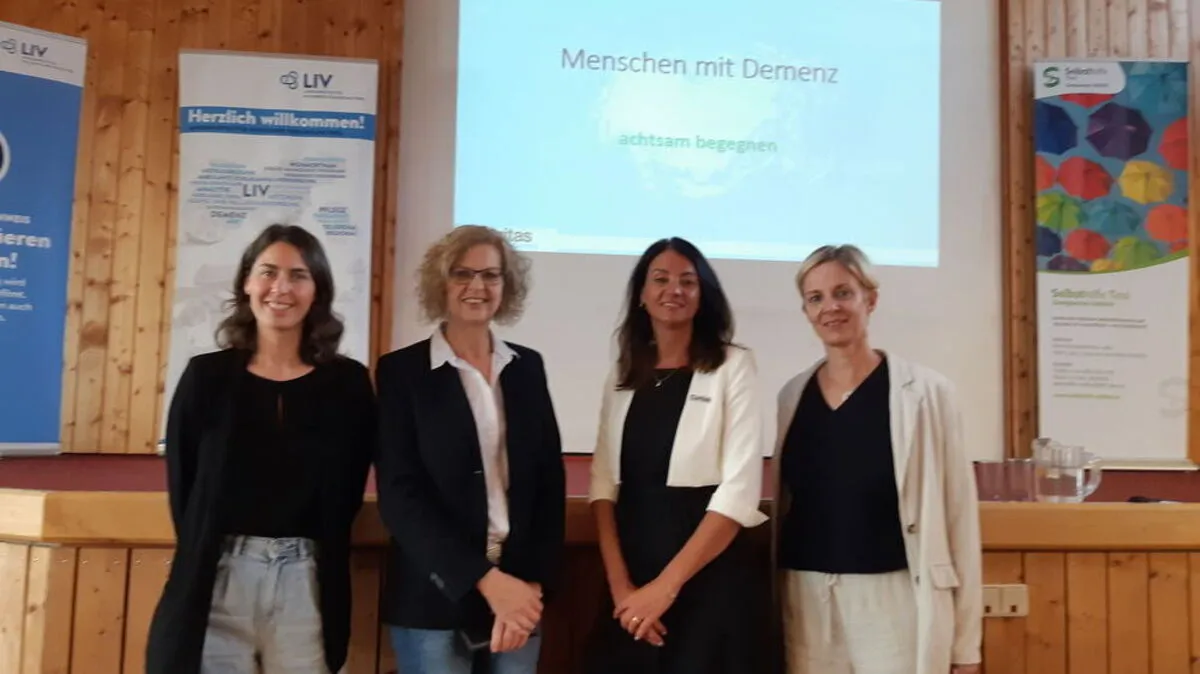 Verena Bramböck (Koordinationsstelle Demenz, LIV Tirol), Daniela Meier (Selbsthilfe Tirol - Zweigverein Osttirol), Katja Gasteiger (Caritas Servicestelle Demenz), Petra Jenewein (Tiroler Gesundheitsfonds, Land Tirol)