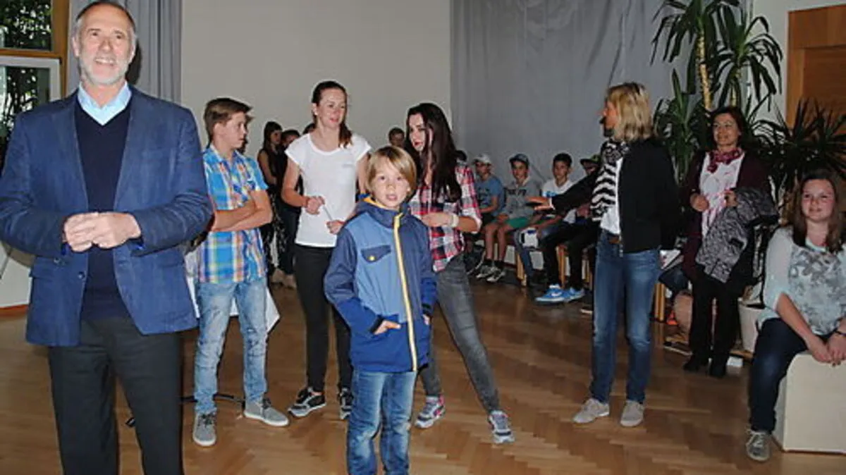 Direktor Peter Kassal sprach Eröffnungsworte