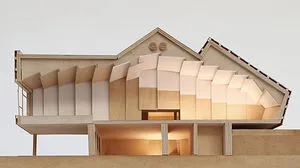 Dieses Modell für den Neubau der Musikschule in Knappenberg von Eva Rubin kann auch online aus nächster Nähe betrachtet werden