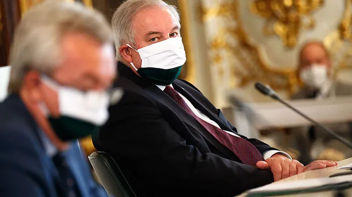 LH Hermann Schützenhöfer und LH-Vize Anton Lang bei der Sitzung des Landtages am 7. April