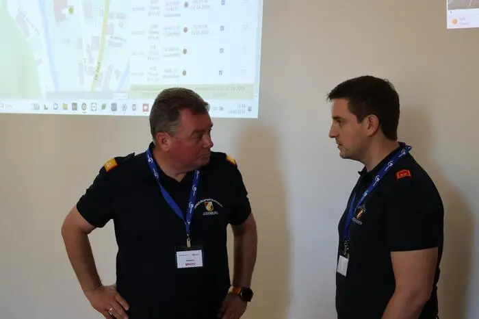 Die KHD-Bereitschaft 53 aus Murau sorgte mit einem technischen Zug für Hilfeleistung bei massiven Unwetterschäden und für eine Menschenrettung nach einem Verkehrsunfall im Ortsgebiet von Oberzeiring. 