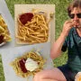 Harter Härtetest: Unser freier Mitarbeiter Jakob Thaller hat sich durch das Pommes-Angebot in den Grazer Freibädern getestet
