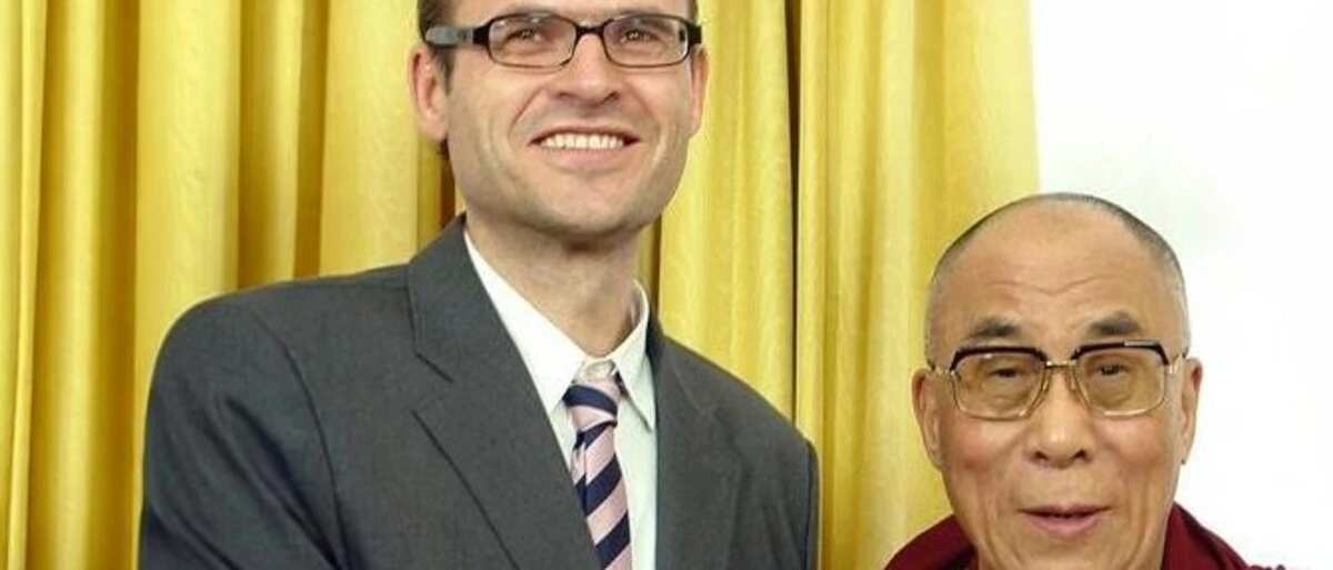Dalai Lama und Günther Rautz bei einem Treffen im indischen Dharamsala
