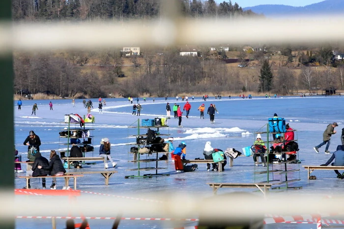 Pures Eislaufvergnügen bei extremen Minustemperaturen genossen unter anderen Standesbeamtin Martina Pucher, Instrumentallehrerin Uta Stieger sowie Diplompädagogin Beate Hermanik. 