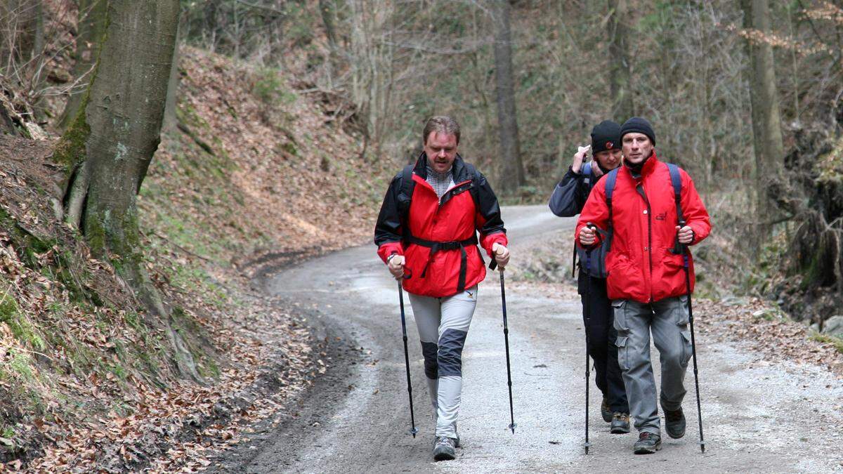 Weitental bei Bruck: Wanderer und Jogger sind gerne in dem Freizeitgebiet unterwegs