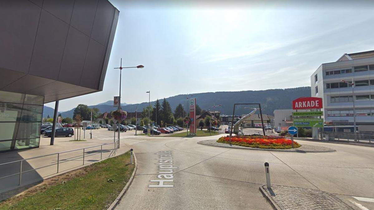 Beim Einbiegen in die Werkstraße in Liezen kam es zum Unfall 