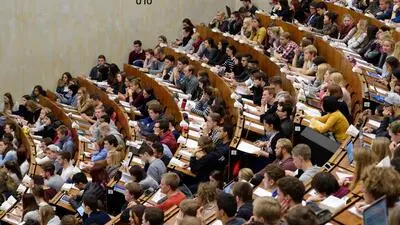 Bei Universitäten wird der Sparstift angesetzt