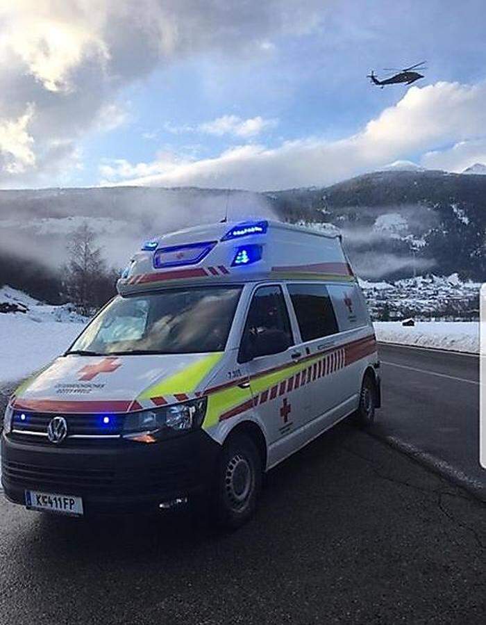 Medikamentenlieferung nach Mallnitz durch das Rote Kreuz