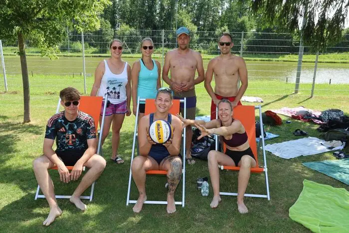 Aber auch das gemütliche Zusammensein war Teil des Beachvolleyballturniers