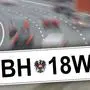 Dieses Kennzeichen wäre gleich dreifach anstößig: BH = Blood & Honour, 18 = Adolf Hitler, WP = White Power