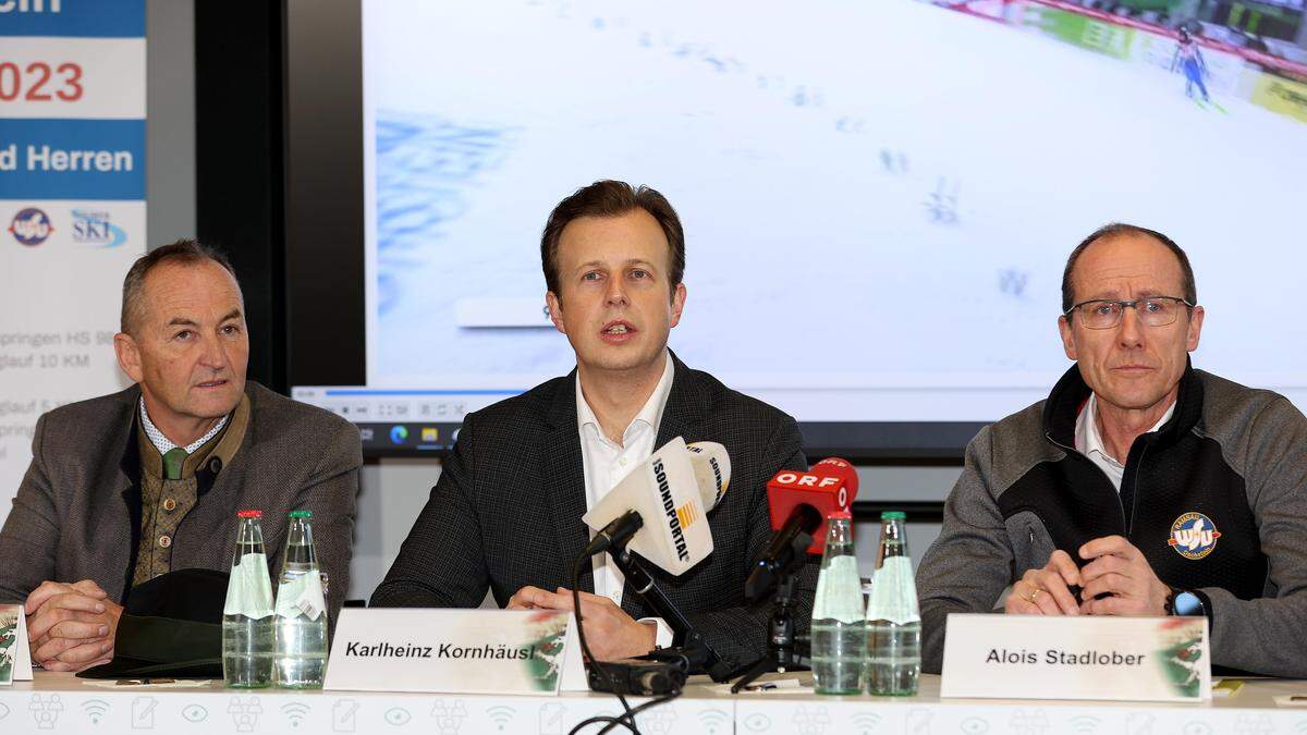 Von links: Bürgermeister Ernst Fischbacher, Sport-Landesrat Karlheinz Kornhäusl und WSV-Ramsau-Obmann Alois Stadlober