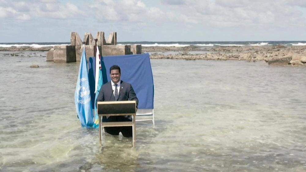 Tuvalus Außenminister Simon Kofe bei seiner Rede