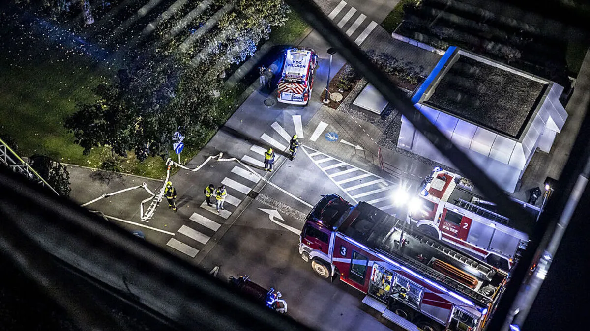 Feuerwehr, LKH-Techniker und Flugretter waren bei diesem ungewöhnlichen Übungseinsatz gefordert