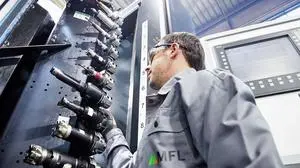 Viele Bohrer, aber zu wenig Leute: Die MFL Liezen mit einem Jahresumsatz jenseits der 100 Millionen-Grenze sucht dringend Personal