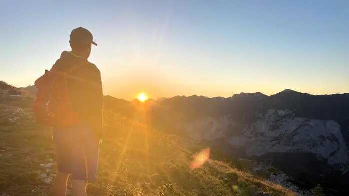 Mit der Gondel geht es ganz einfach zu den ersten Sonnenstrahlen