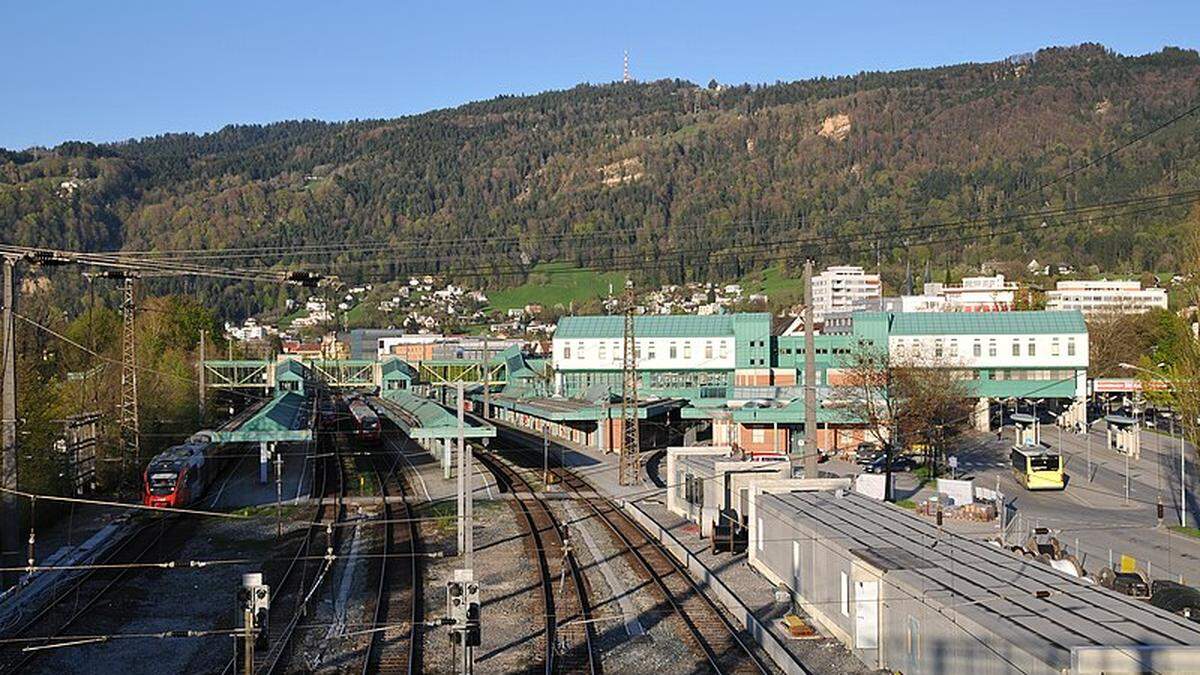 Auch der Bregenzer Bahnhof war von einer Bombendrohung betroffen 