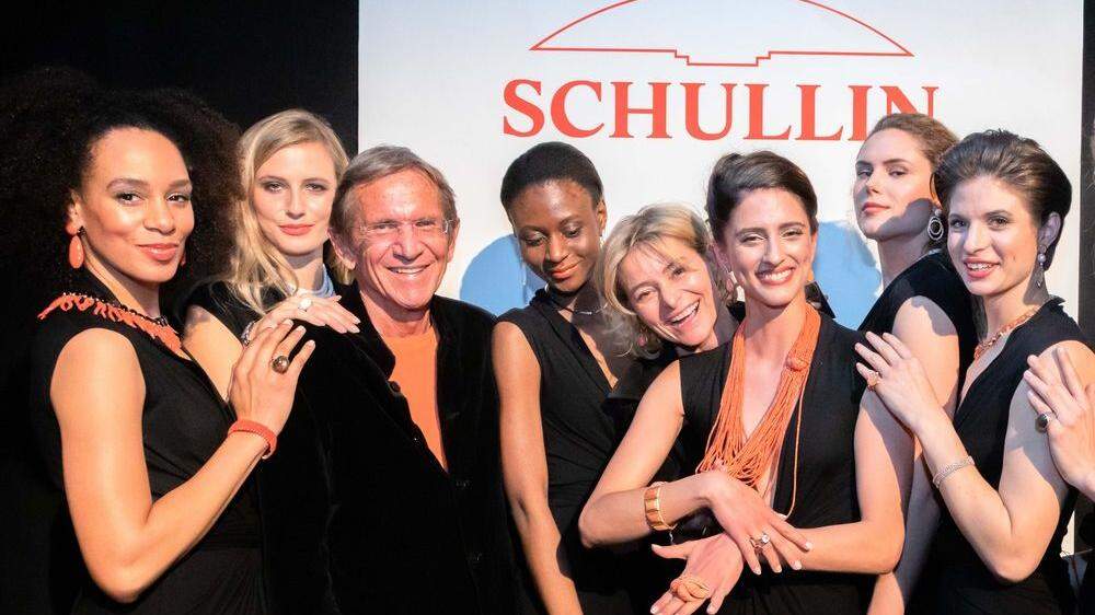 Hans und Anne Marie Schullin mit Models
