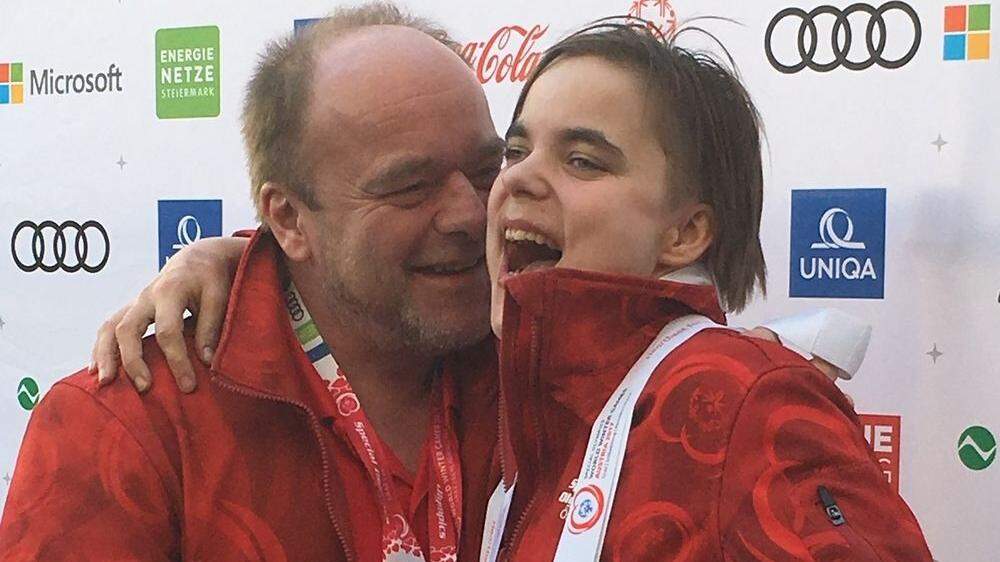 Special-Olympionikin Sarah Schmölzer mit Vater Franz
