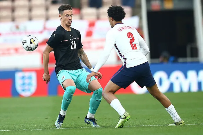 Marco Friedl: 3 Der Tiroler bekam links hinten den Vorzug gegenüber Andreas Ulmer. In seinem dritten Länderspiel machte der 23-Jährige keine groben Fehler und hielt seine Seite defensiv meist dicht. 