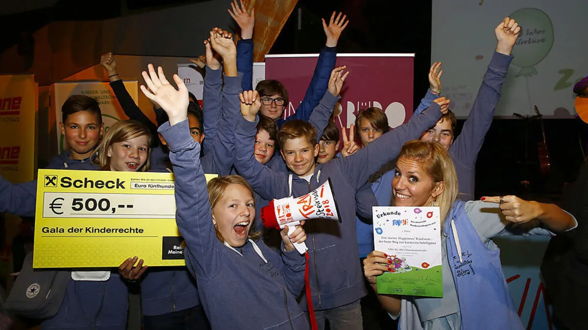 Die 3C des NMS/BG/BRG Klusemannstraße durfte über den ersten Platz in der Kategorie "Schulen und Kindergärten" jubeln.